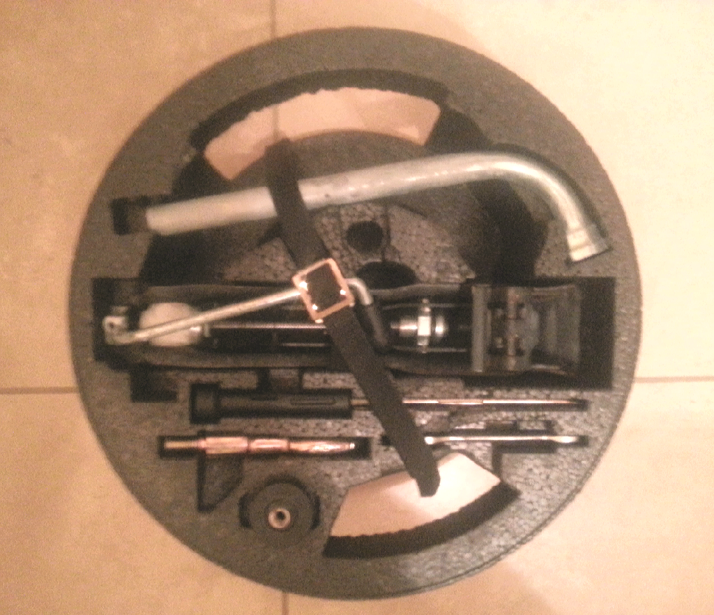 Fs Mk3 factory spare tire jack tool kit VW Vortex Volkswagen Forum